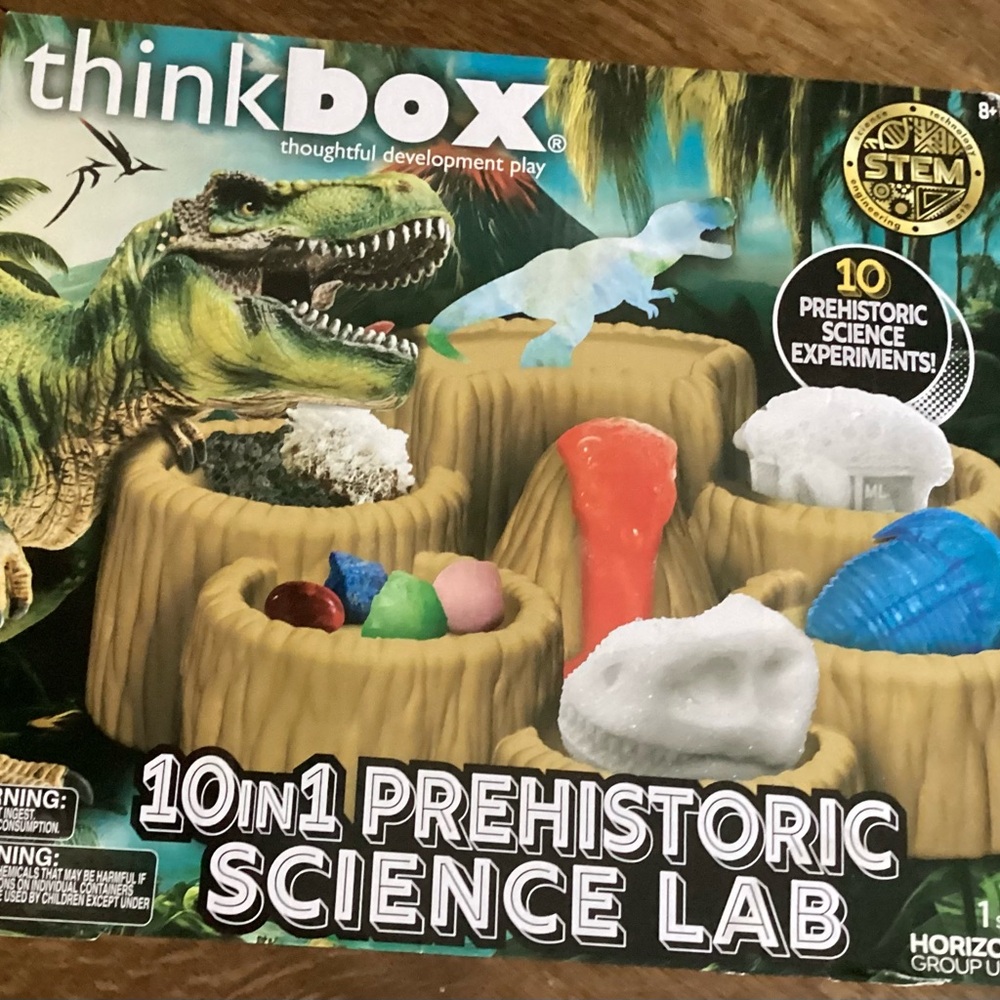 Prehistoric Science Lab Kit with Experiments  - STEM